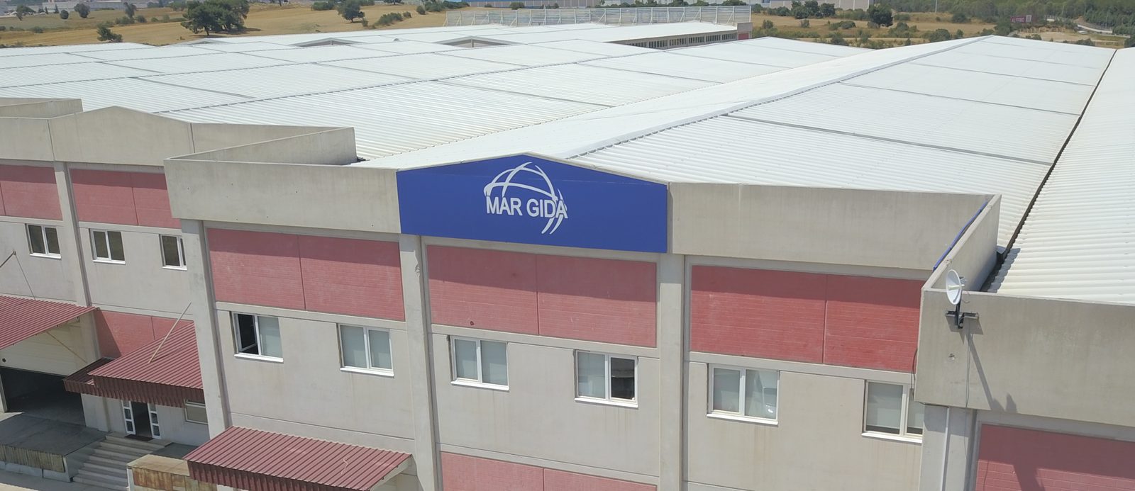Mar Gıda'nın Menderes'teki deposu, havadan